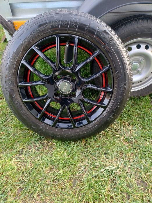 Felgi aluminiowe z oponami zimowymi