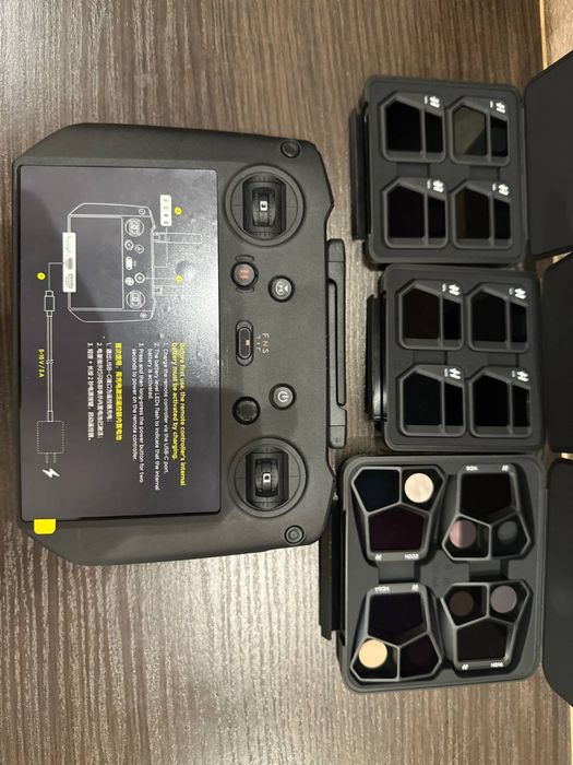 Продам пульт DJI RC PRO і лінзи