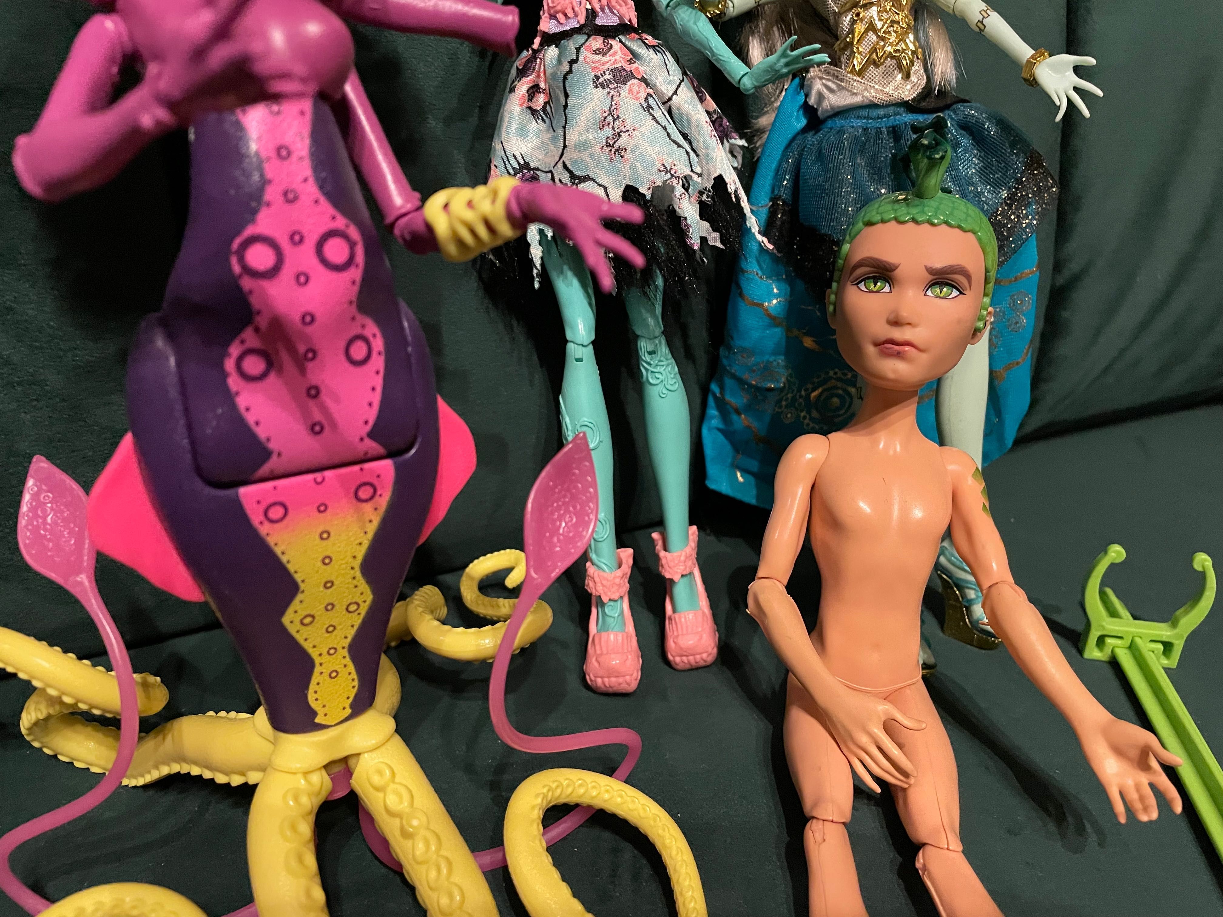 Zestaw lalek Monster High - różności