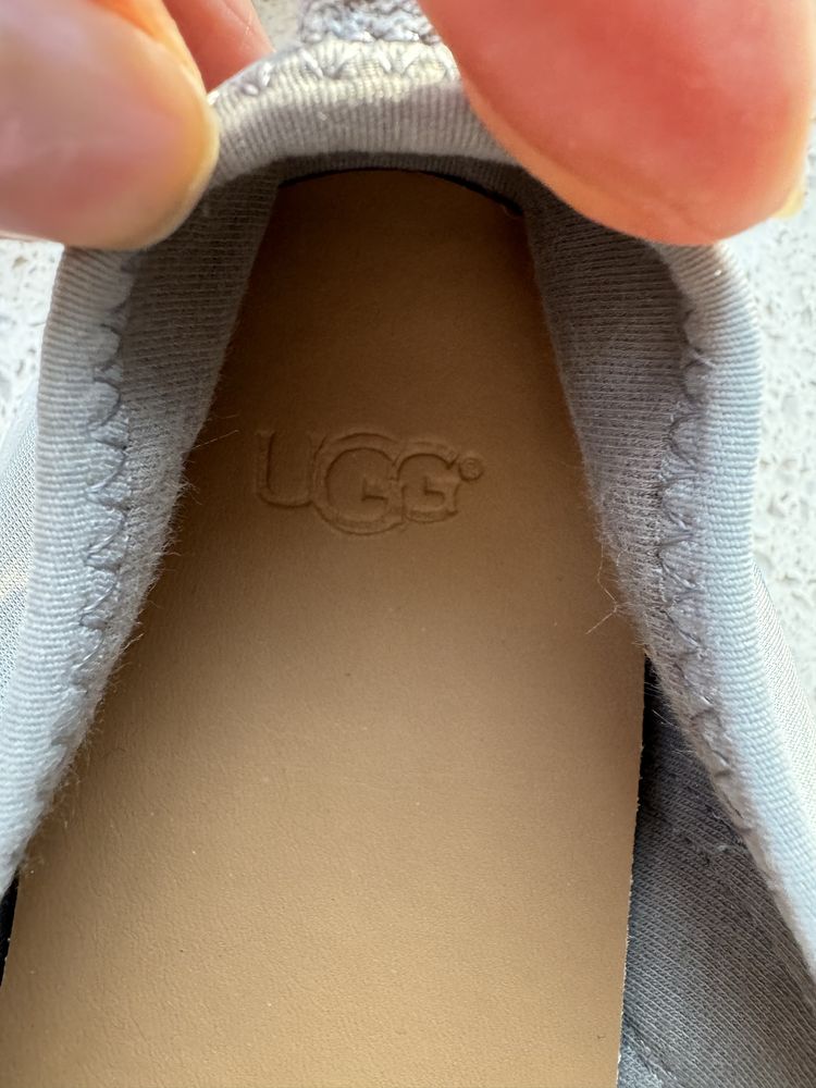 Кроссовки UGG привезені з штатів