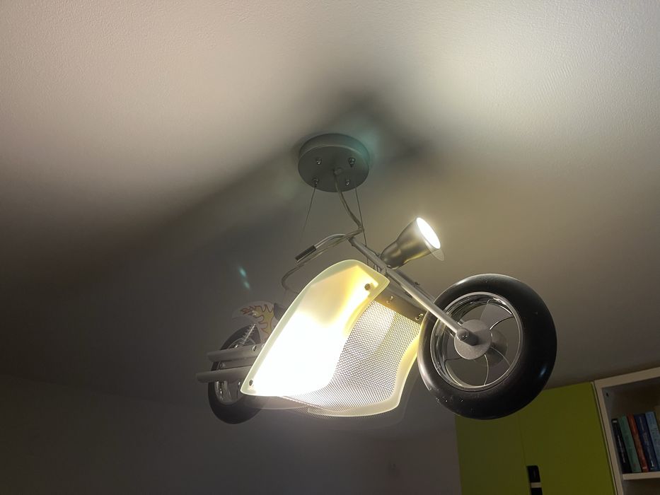 Żyrandol lampa motocykl