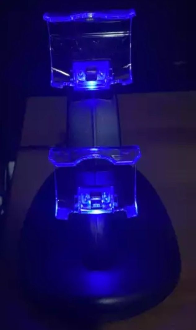 Carregador Duplo para comandos PlayStation 4