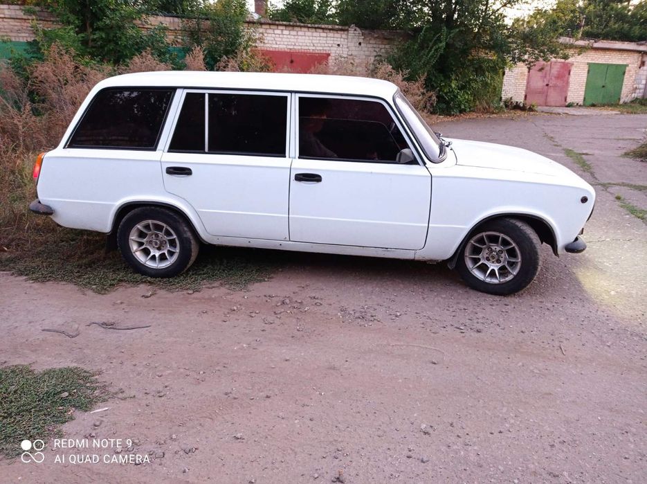 Продам авто ВАЗ классика 2102