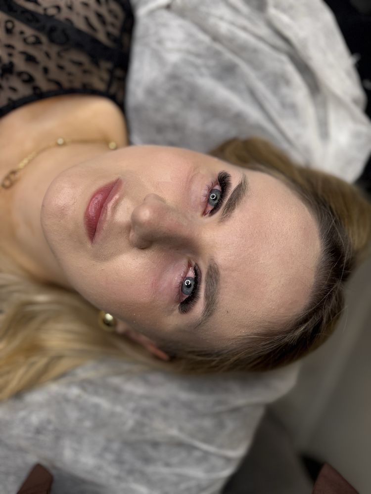 - Przedłużanie Rzęs!! Zapraszam + modelki na brwi