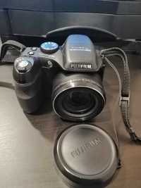 FUJIFILM Finepix S2000HD