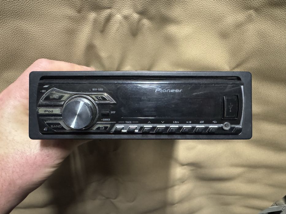 Автомагнітоли JVC, Pioneer, Alpine