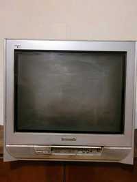 Продам телевізор Panasonic TC-21PM50R з плоским екраном і пультом, 21"