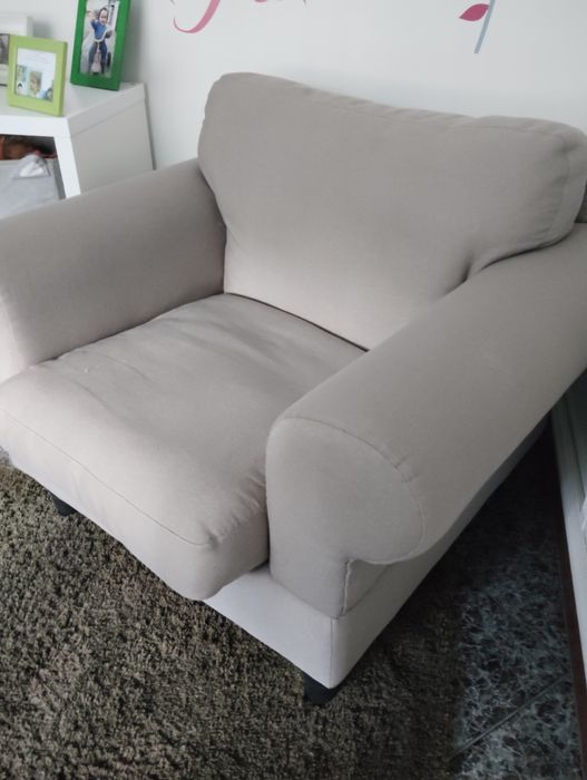 Poltrona modelo IKEA