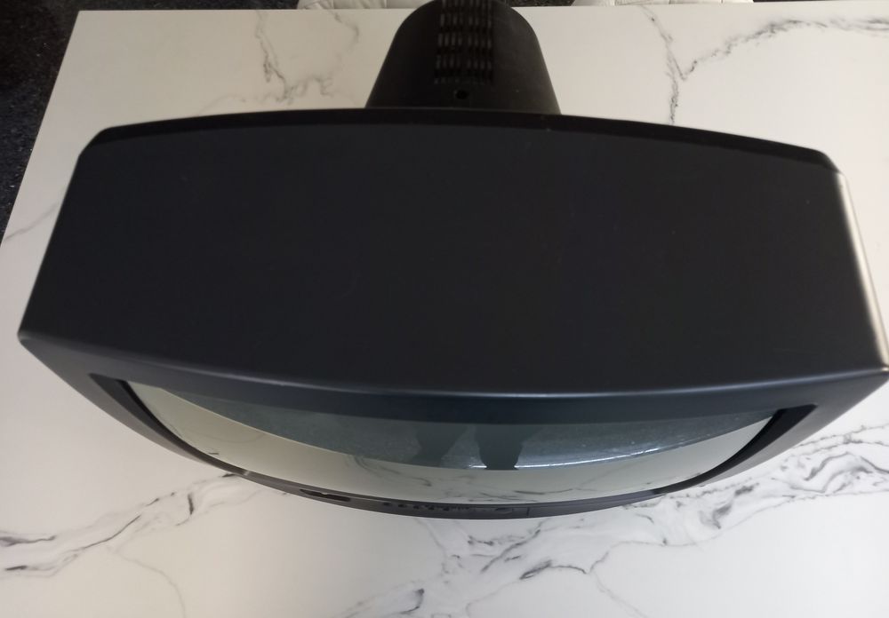 Televisão Samsung avariada para peças