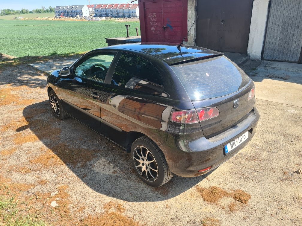Seat Ibiza / 1.2 benzyna 60 ps / Klima / Alu / Z Niemiec /