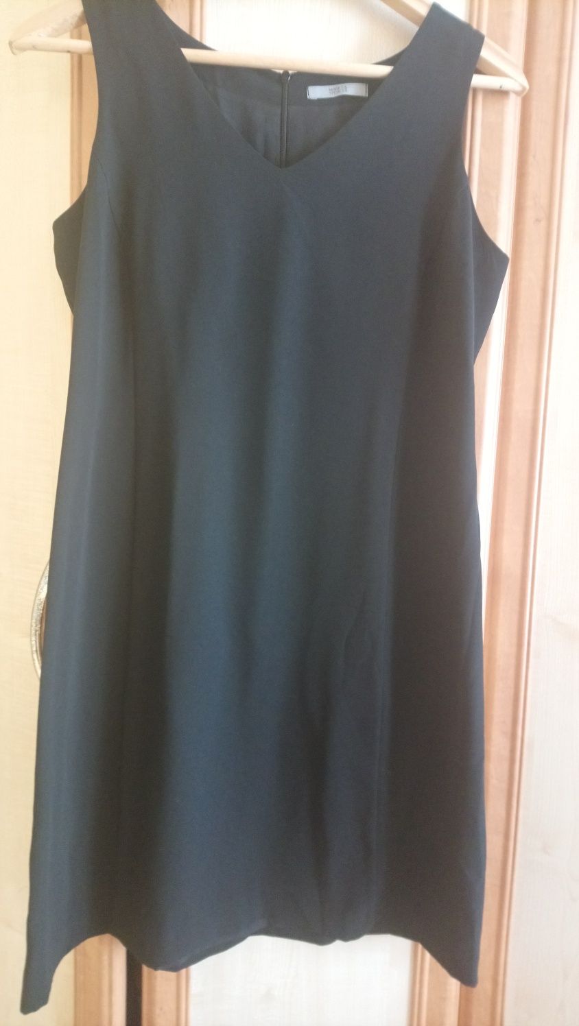 Markowa sukienka Marks& Spencer typu mała czarna L/XL