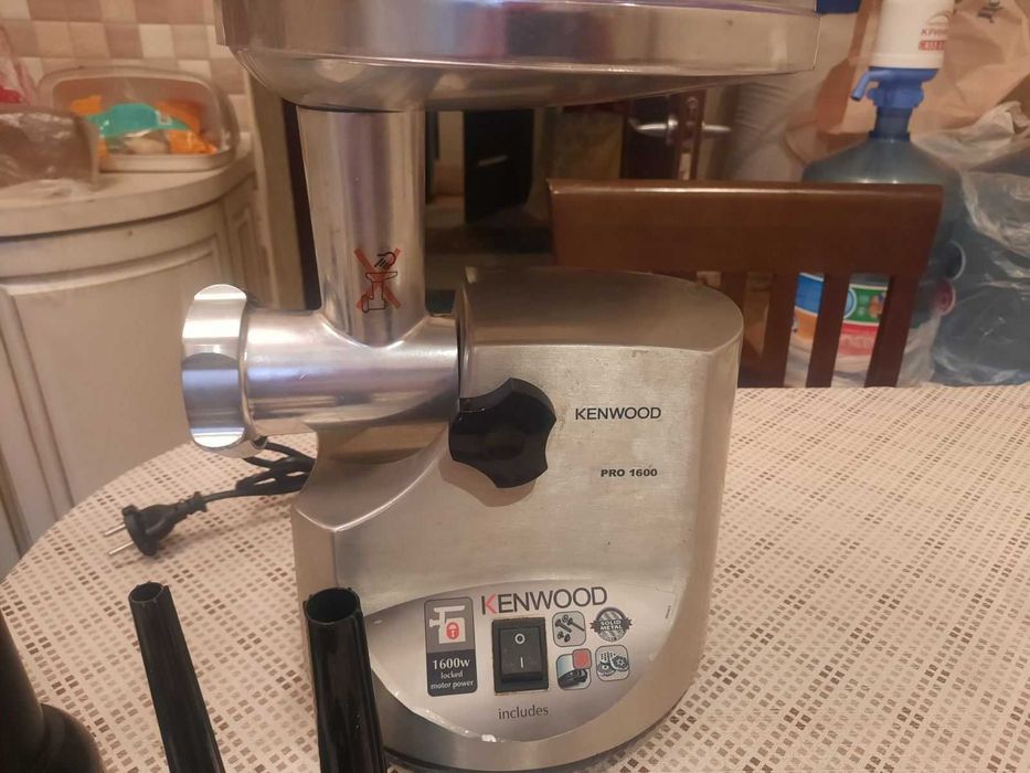 М'ясорубка Kenwood Pro 1600 MG 510 (нержавіюча сталь)