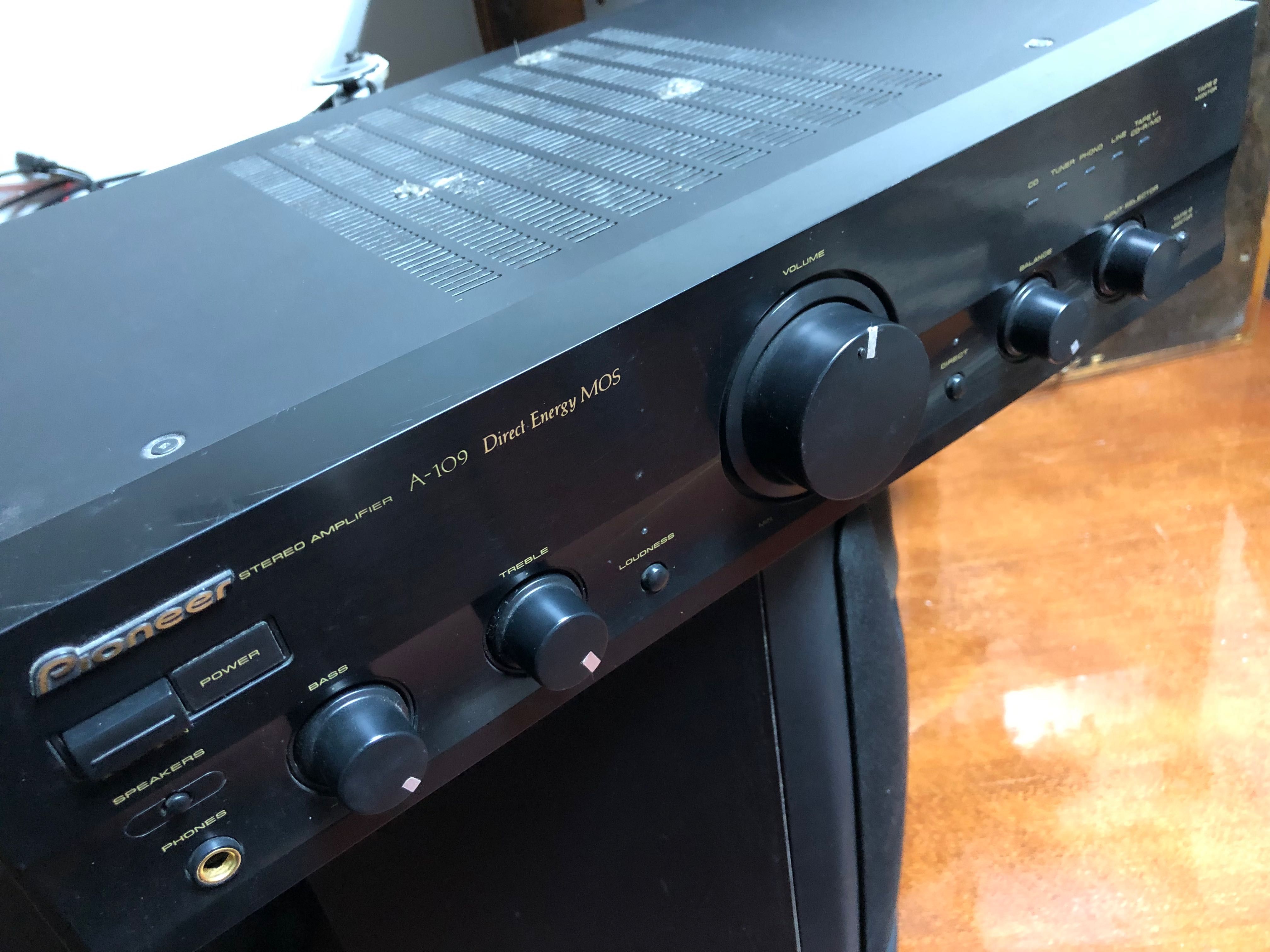 HI-FI усилитель PIONEER       A-109 (2х40Вт)