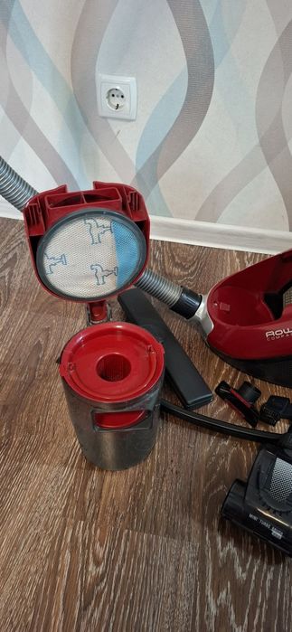 Пилосос циклон  Rowenta RO3798EA