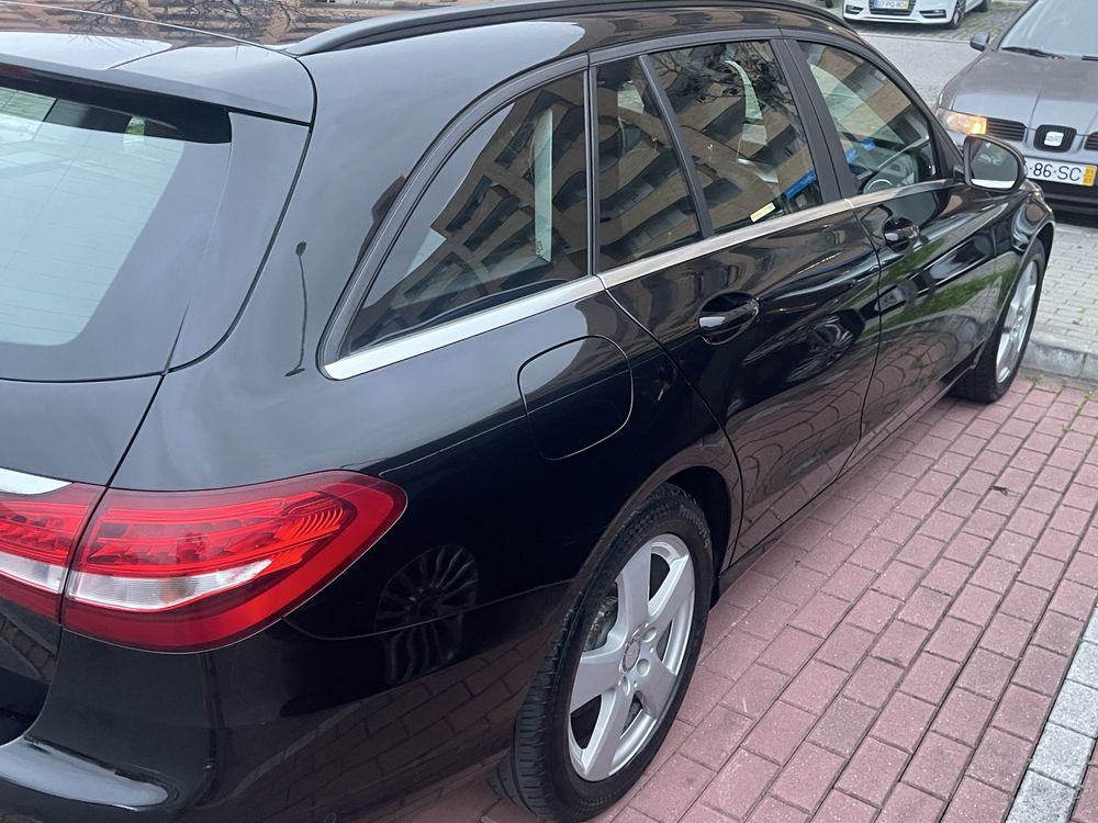 Mercedes Benz C200d
