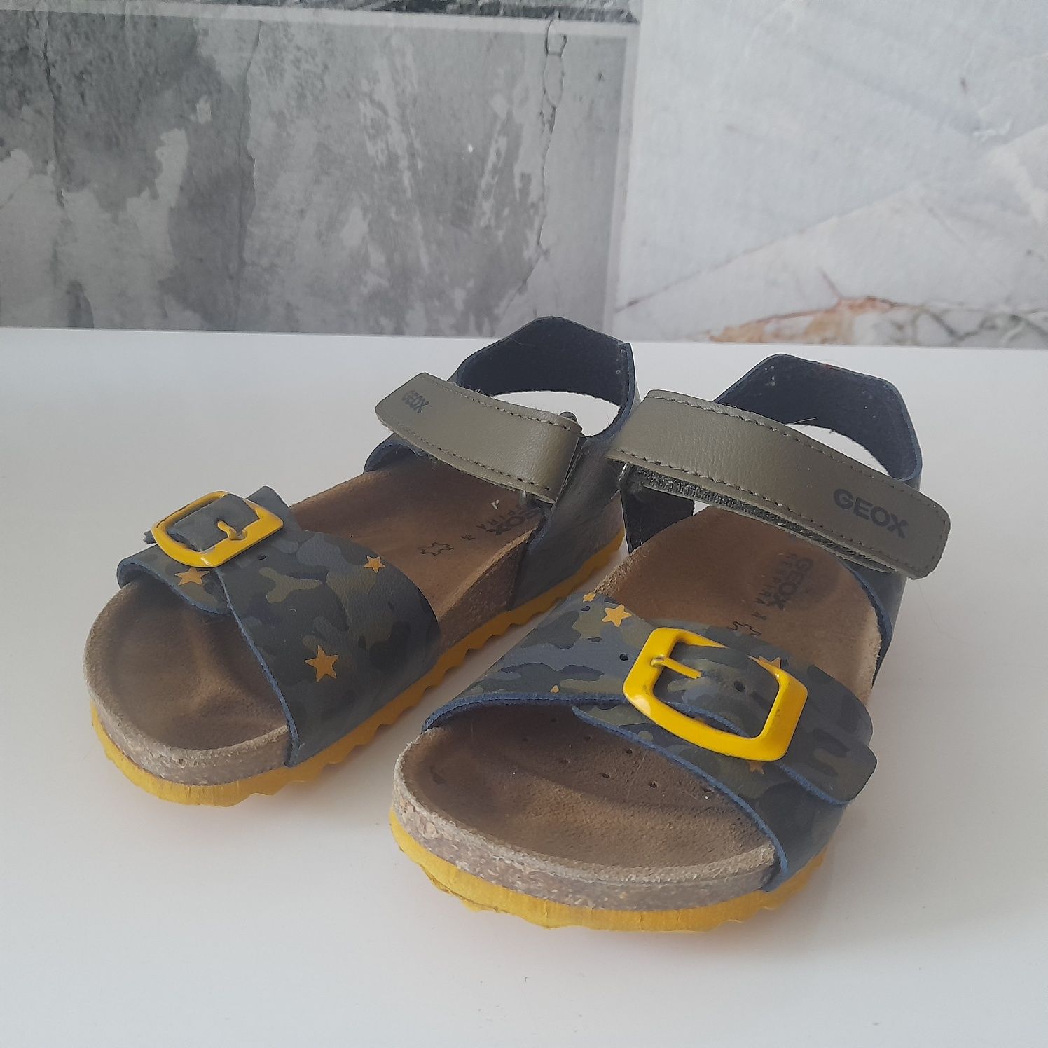 Sandalki Geox 24