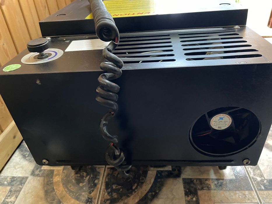 Авто холодильник ДАФ 105  24 вольт