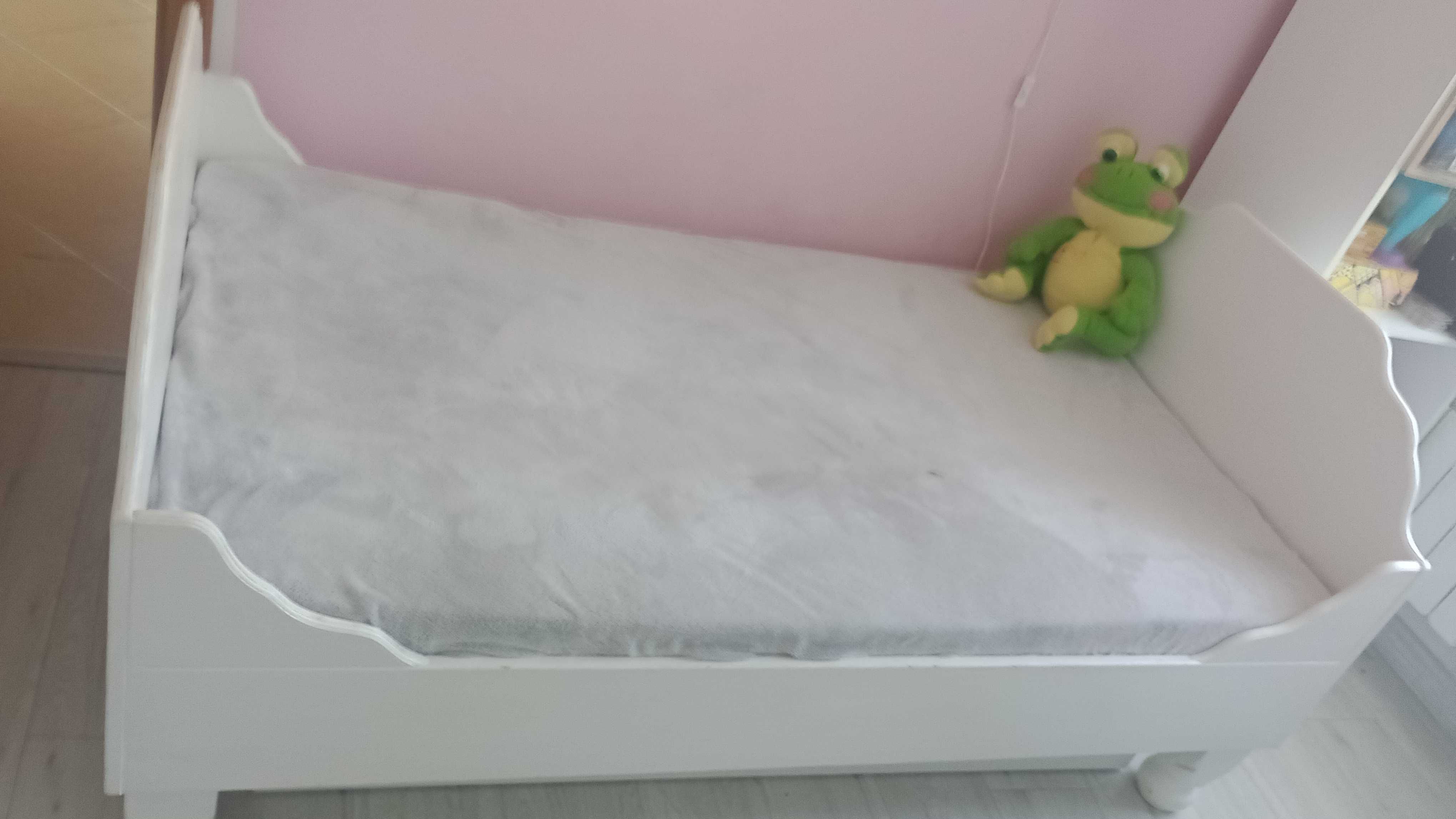 Łóżko dziecięce białe 164x94