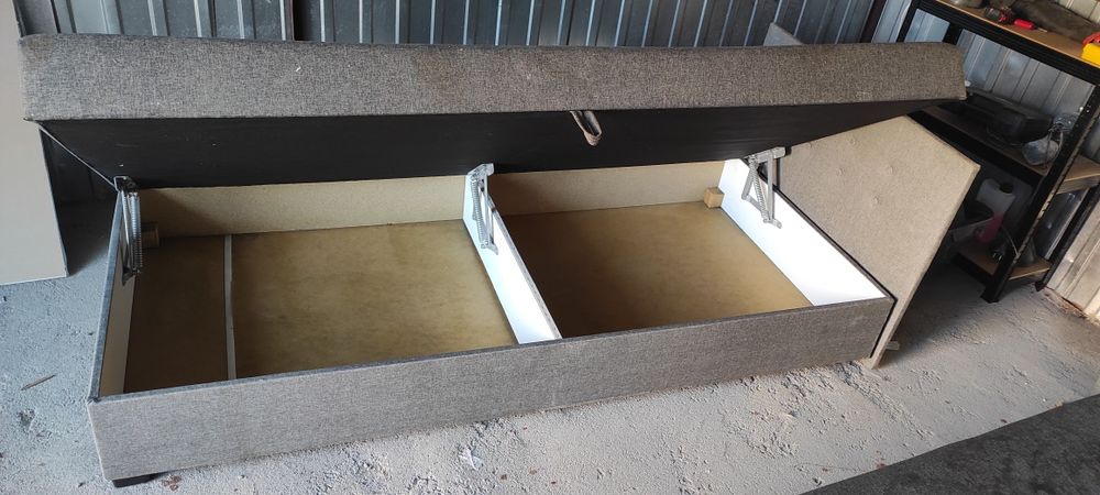 Używane łóżka ,otwierane