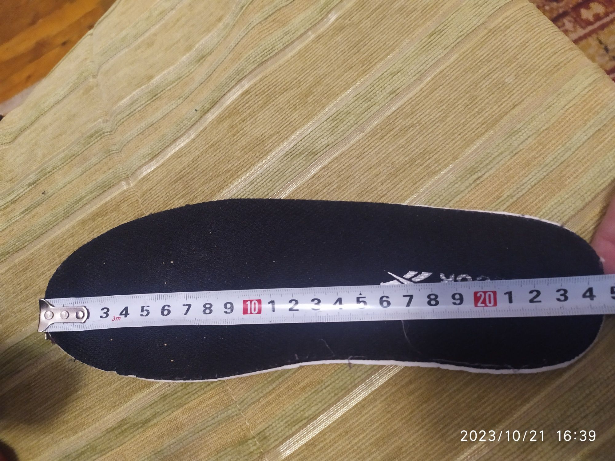 Продам оригінальні ботинки Reebok, 37 розмір