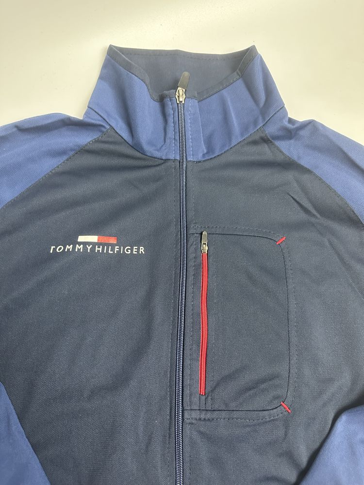 Костюм Tommy Hilfiger розмір М(підійде на С)