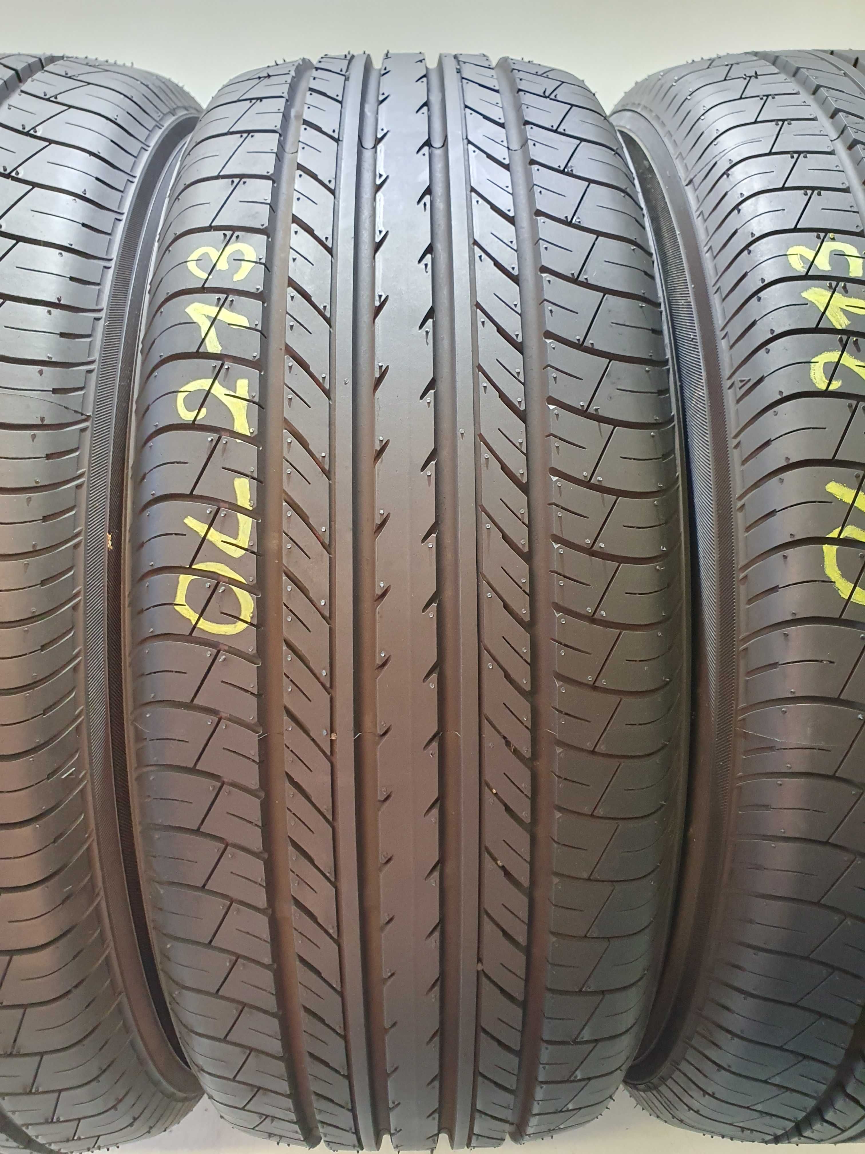 4x 225/55/18 YOKOHAMA BlueEarth E70 98H  DEMO OL213