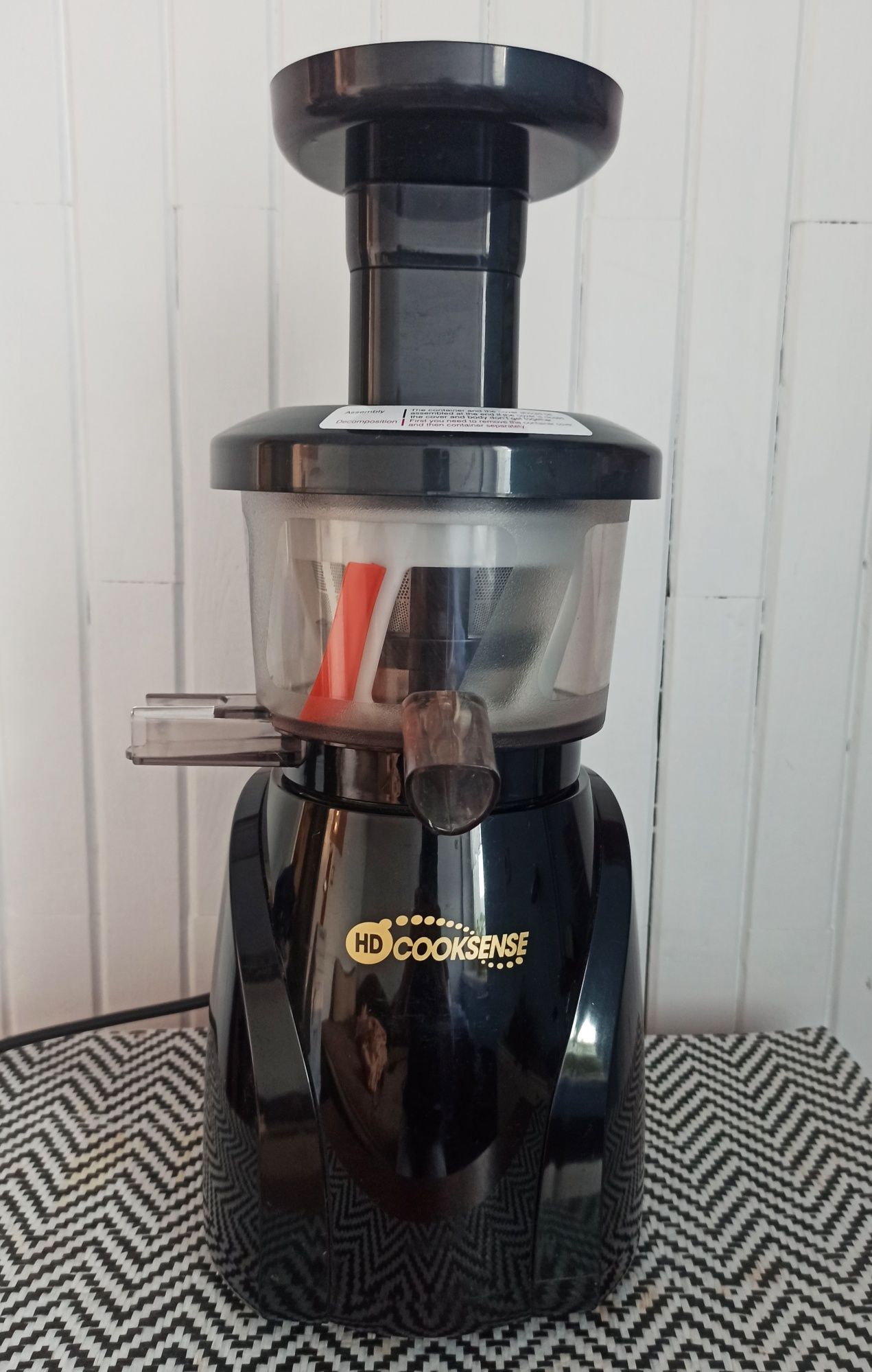 Wyciskarka wolnoobrotowa Cooksense HD 8801 do soków i lodów!