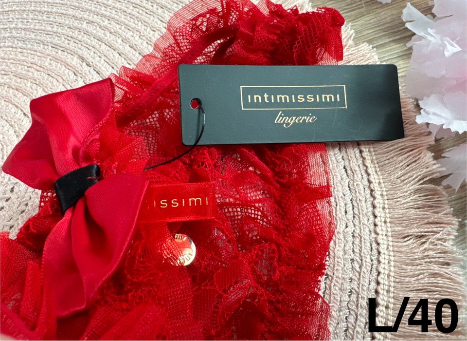 Cena z metki 70zł. Nowe (z metką) Intimissimi (L/40) majtki brazyliany