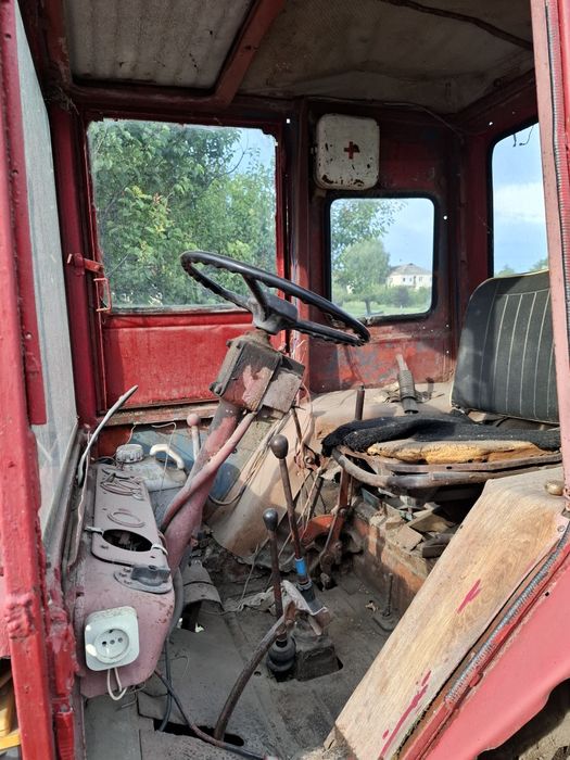 Продам Трактор Т-25 + навісне (копалка і прицеп)