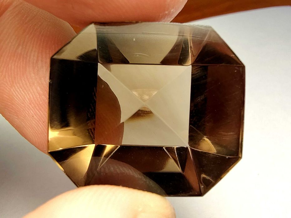 Раухтопаз объемный