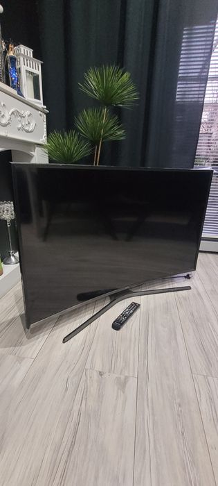 Telewizor Samsung 48cali zakrzywiony ekran