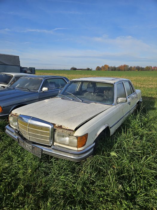 Mercedes-Benz W116 sedan