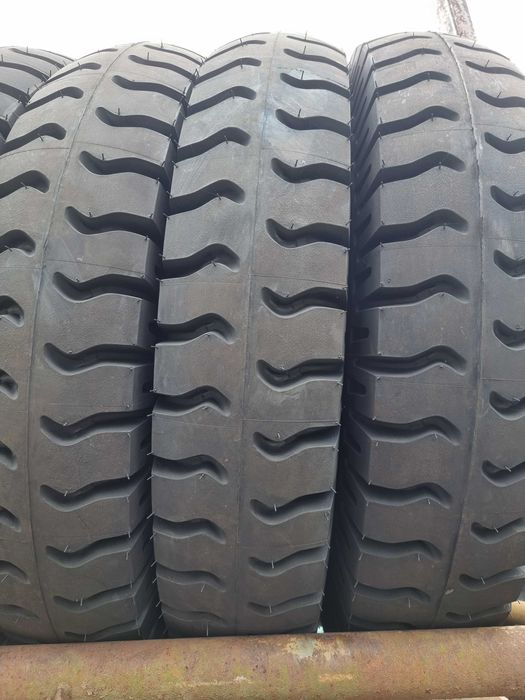 Opona 9.00-20 14PR NB27 TT Petlas 133A6 Do Przyczepy gat 1 , od ręki