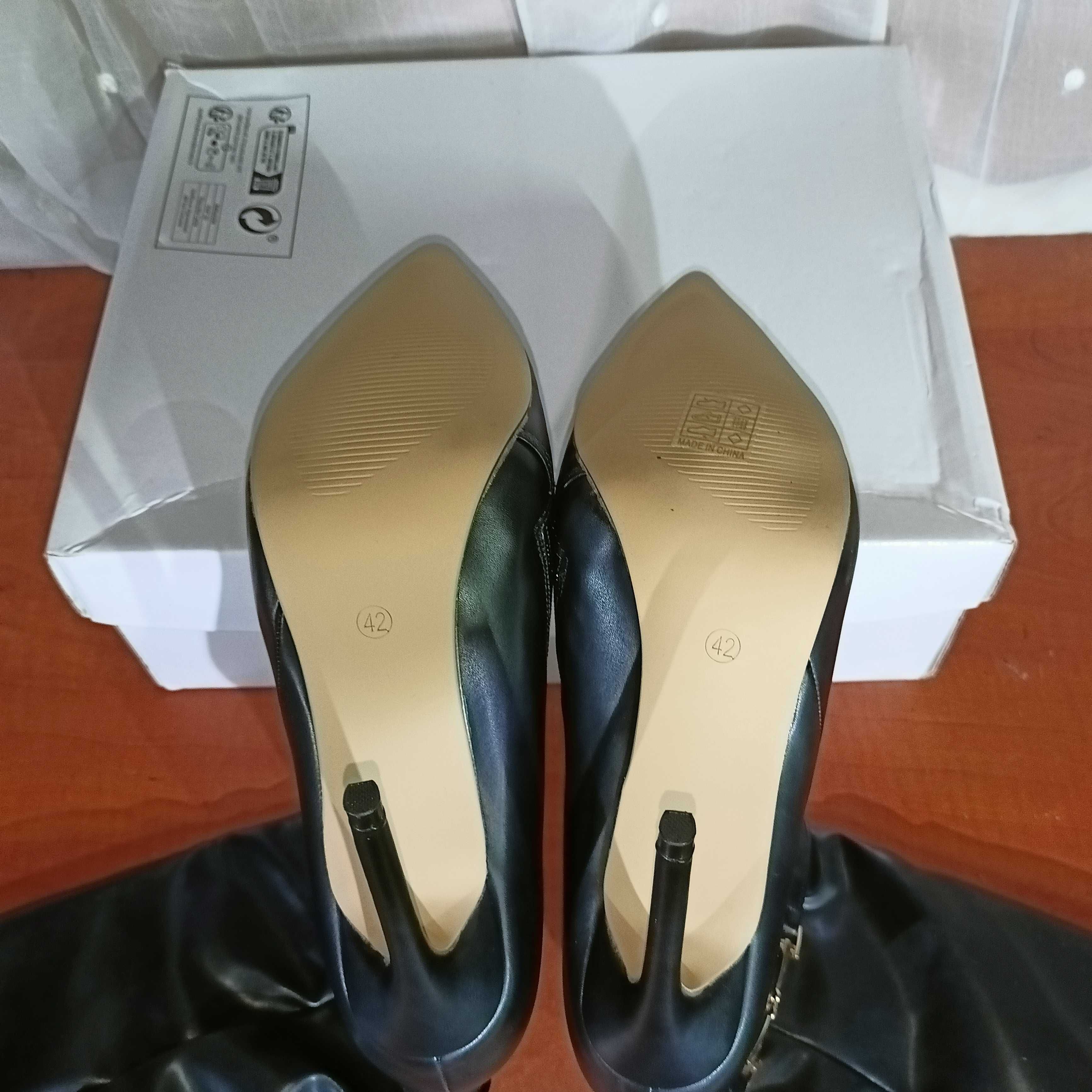 Kobiece kozaki Szpilka rozm. 43 / Szpilka 12 cm