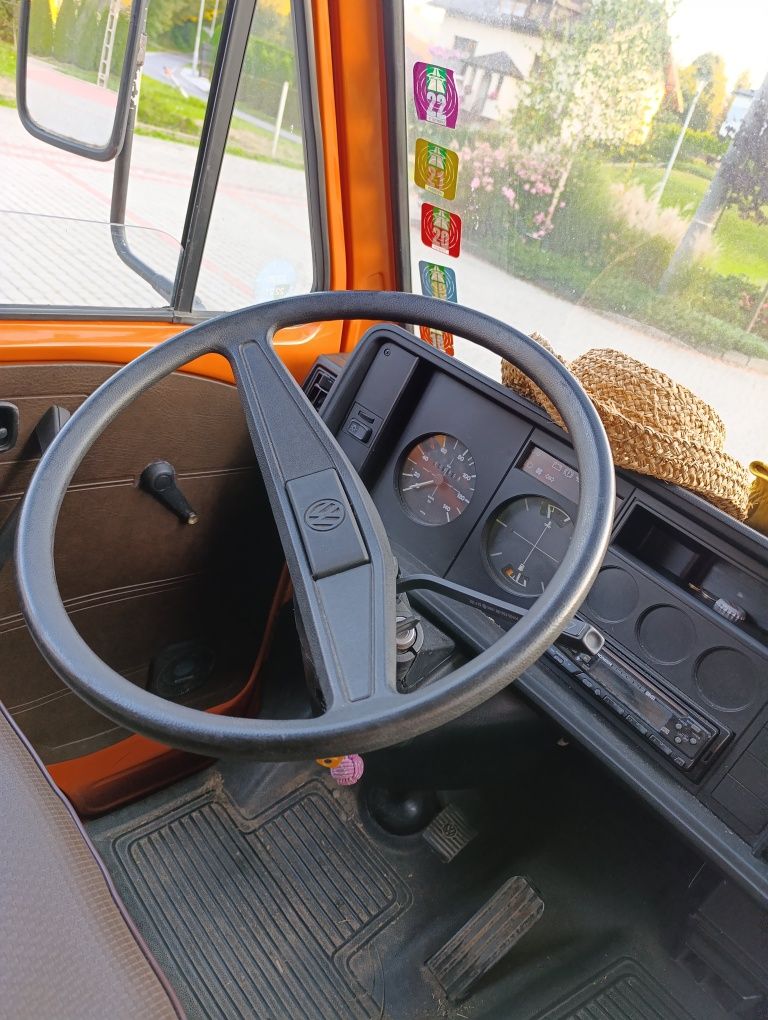 Kultowy Volswagen LT 83 rok produkcji od roku w kraju  orginalny  stan