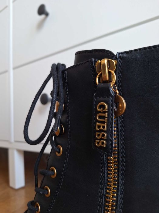 GUESS Czarne Botki Sznurowane na Platformie, trapery, guess buty zima