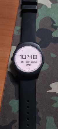 Смартгодиник Ticwatch2i