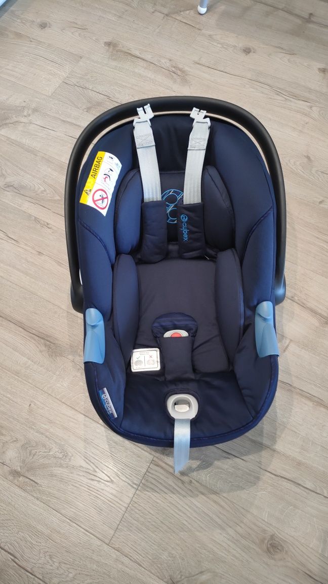 Fotelik Cybex Aton M I-Size Indigo Blue 0-13kg.
Cybex Aton M ICybex At