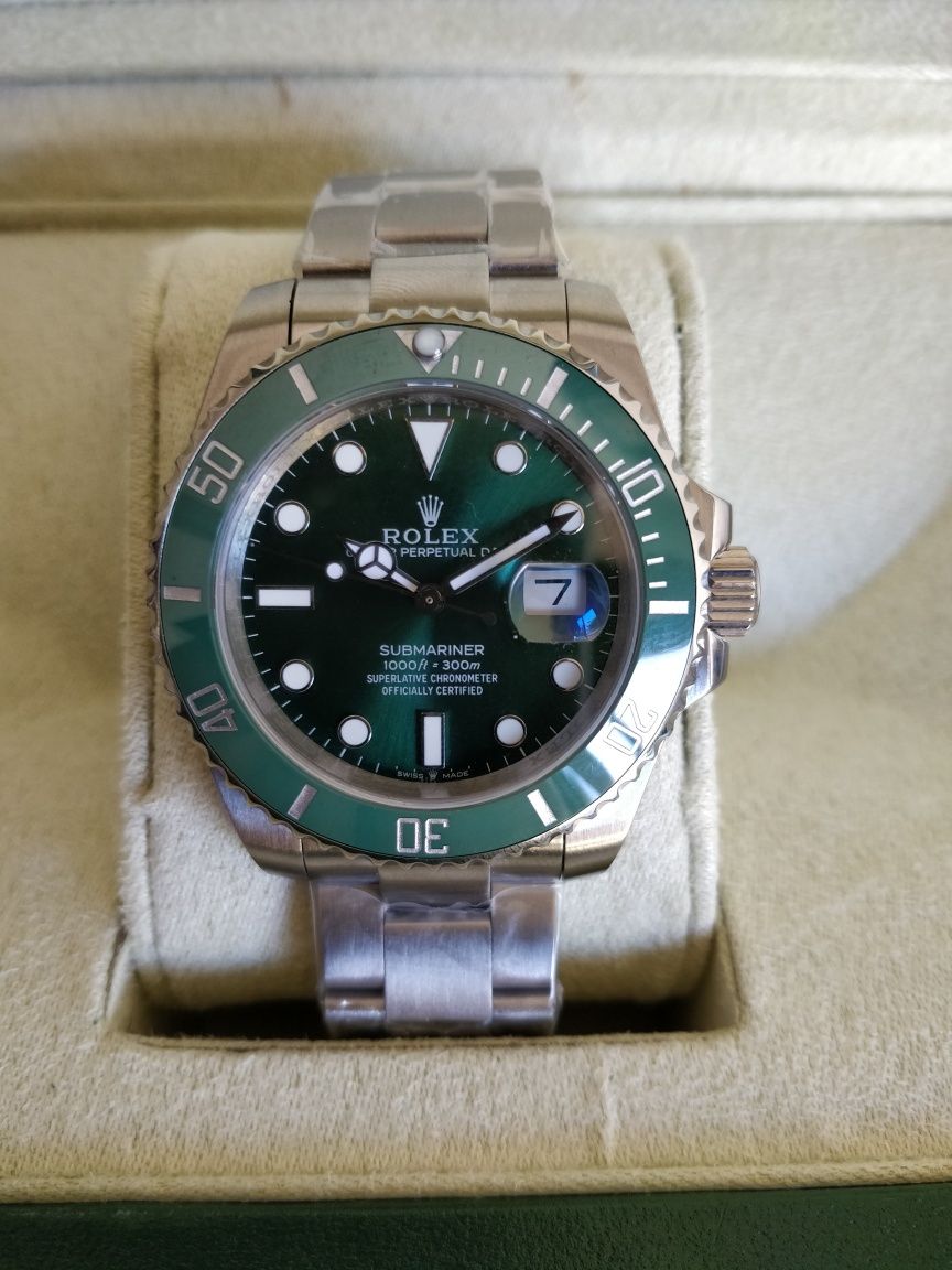 Rolex Submariner Hulk (Prata/ Verde)