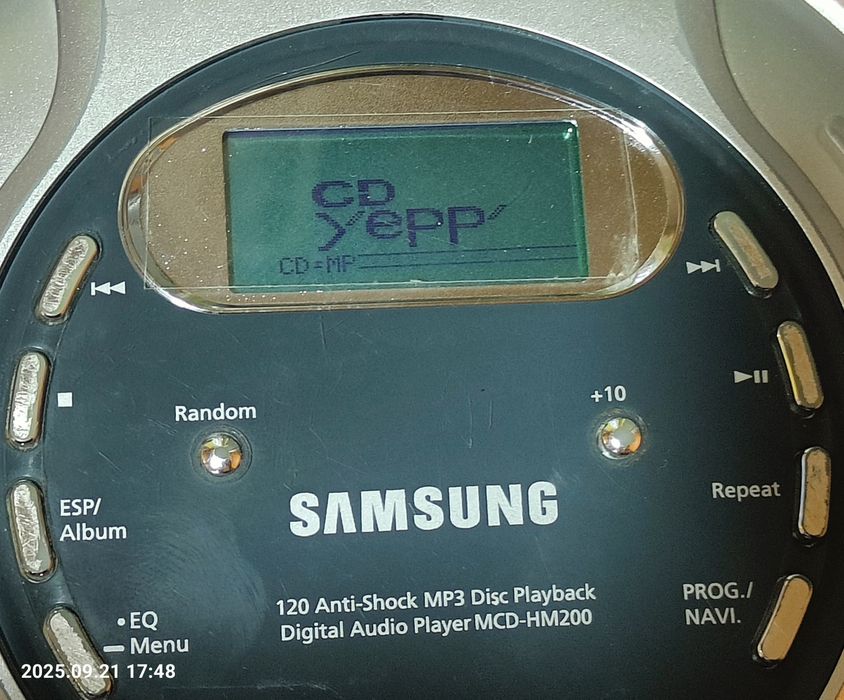 CD-плеєр Samsung YEPP MCD-HM200