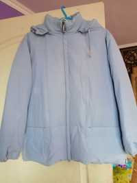 Курточка жіноча блакитного кольору