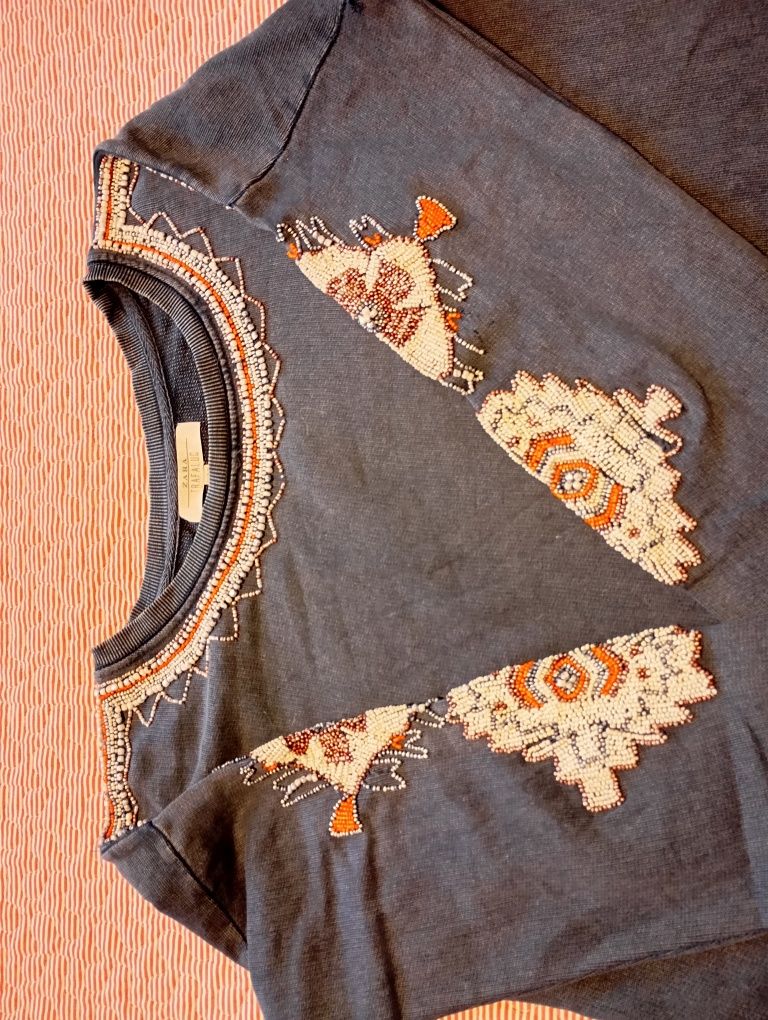 Camisola com missangas Zara