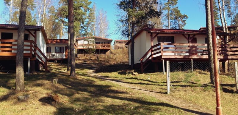 Domki letniskowe do wynajęcia,nad jeziorem.Ceny od 170zł KASZUBY