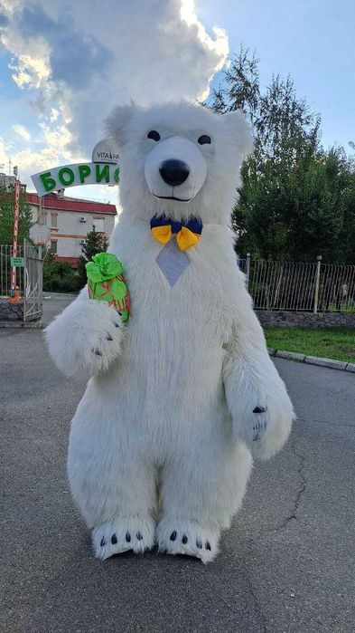 Оренда Надувної Великої Панди для Свята Зробіть свято  з "СуперСвято"!