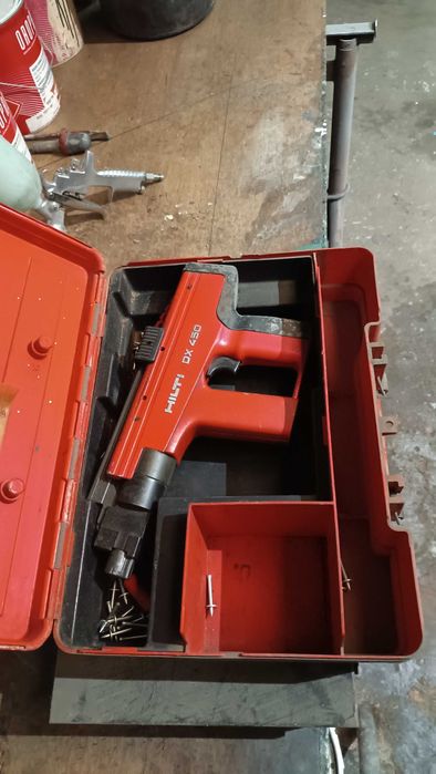 Pistola de Pregos Fulminante Hilti