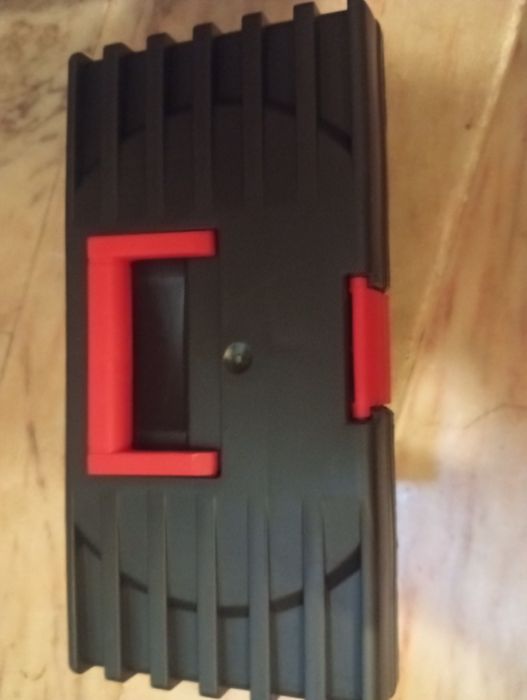 A estrear caixa ferramenta