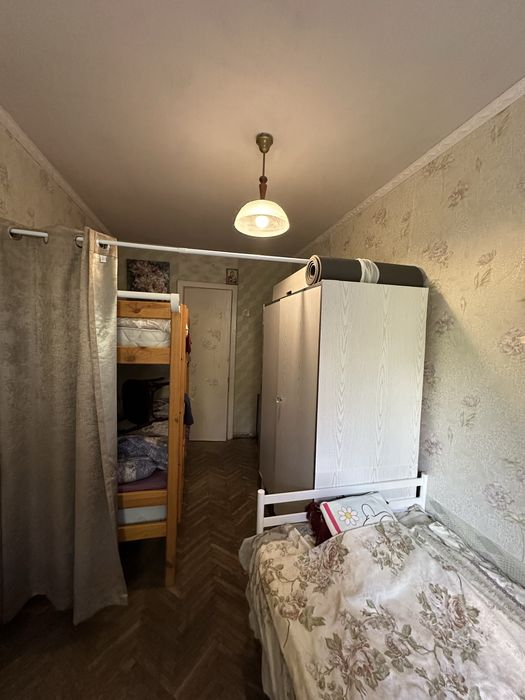 Без %. Продаж 2к. квартири вул. Салютна, метро Нивки