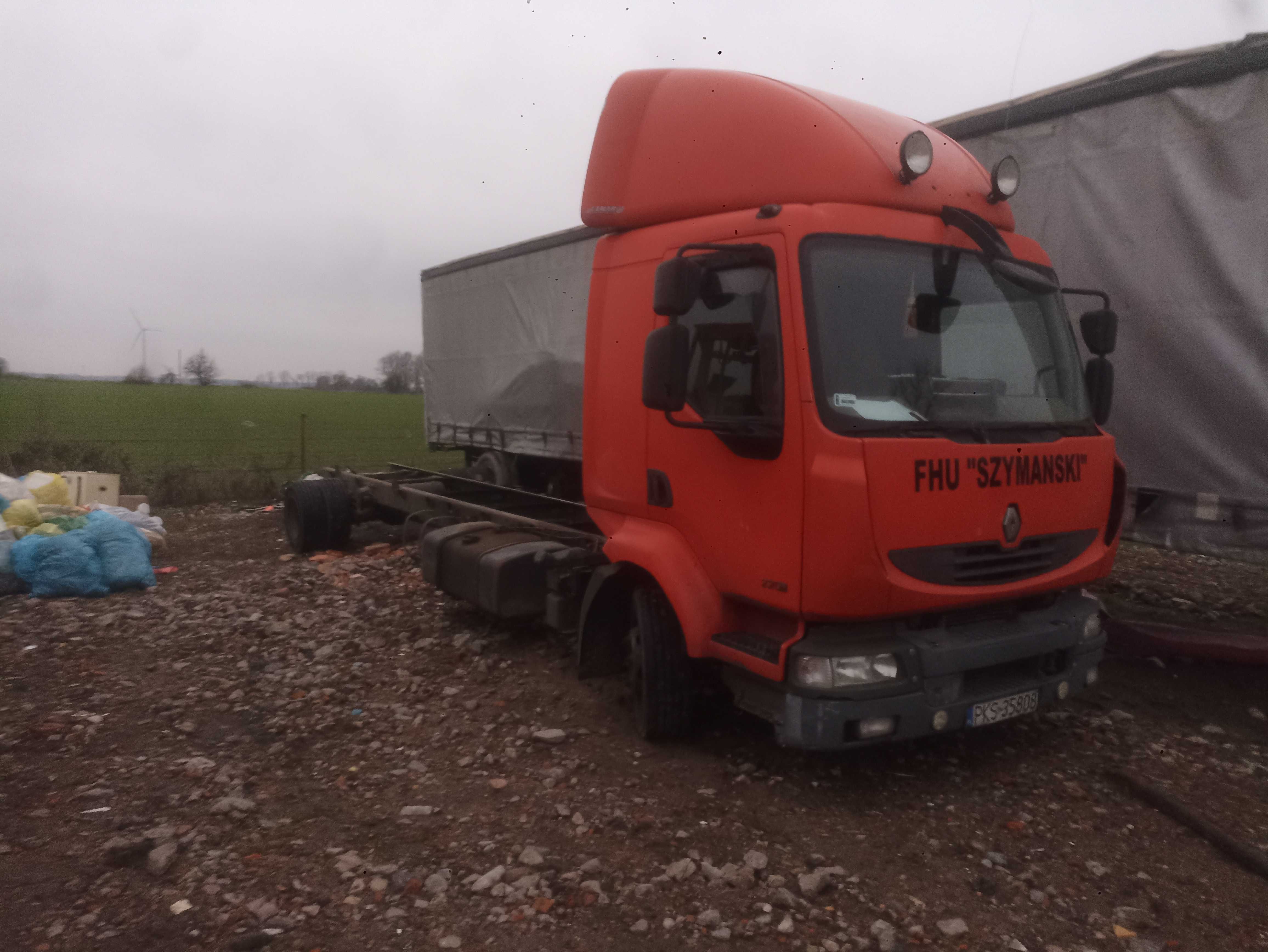 Renault midlum w całości lub na części