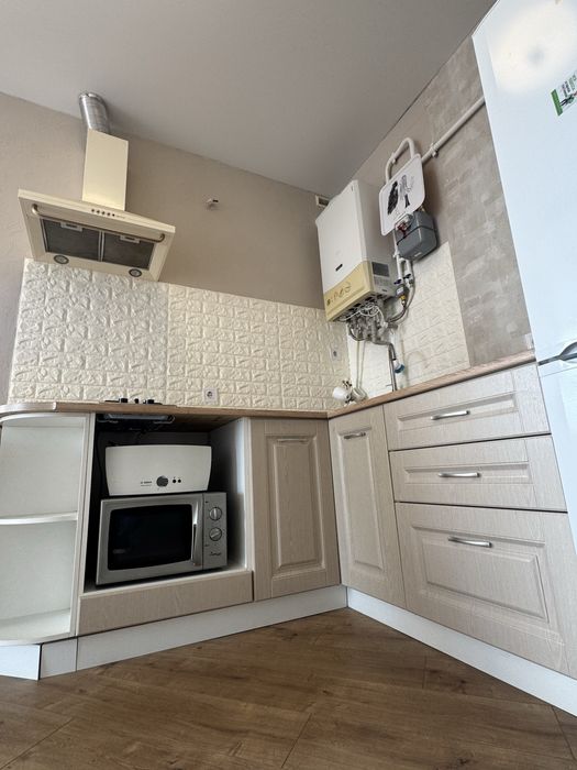 Продам евро 2 х комнатную квартиру в новом доме АГВ Таирова/Киевский