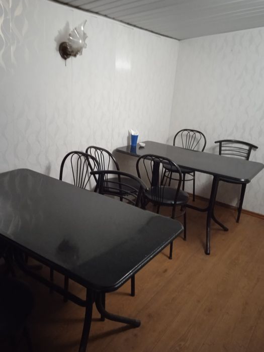 Діюче кафе на території ринку